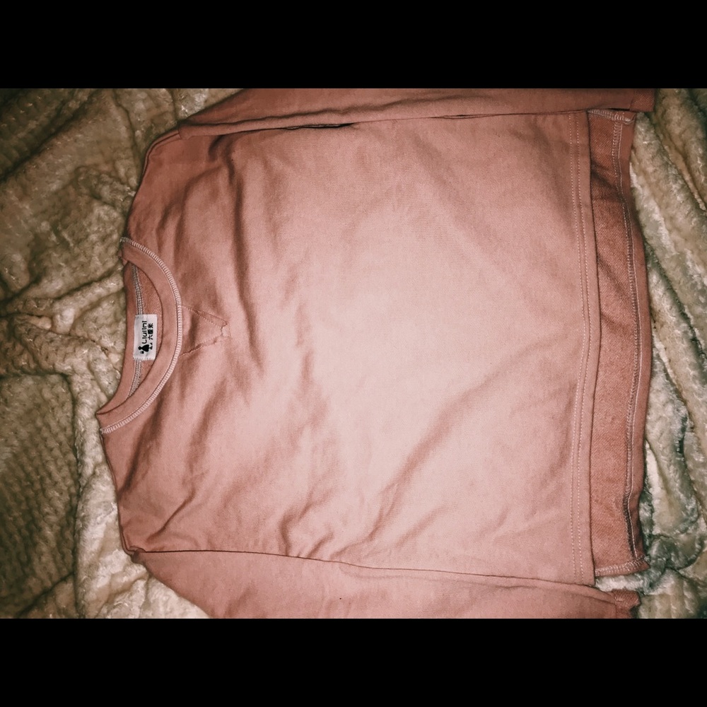 Light pink cuffed crew neck sweater